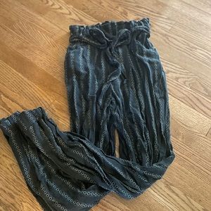 AERIE SILKY PRINTED JOGGERS